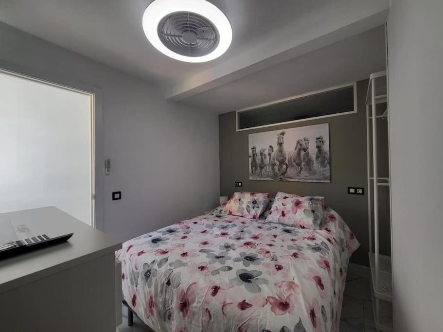 Las Canteras New 2 Bedrooms Flat At The Beach Parking Optional Las Palmas de Gran Canaria Ngoại thất bức ảnh