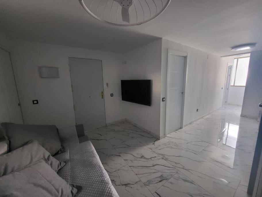 Las Canteras New 2 Bedrooms Flat At The Beach Parking Optional Las Palmas de Gran Canaria Ngoại thất bức ảnh