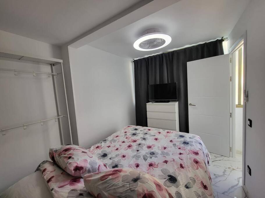 Las Canteras New 2 Bedrooms Flat At The Beach Parking Optional Las Palmas de Gran Canaria Ngoại thất bức ảnh