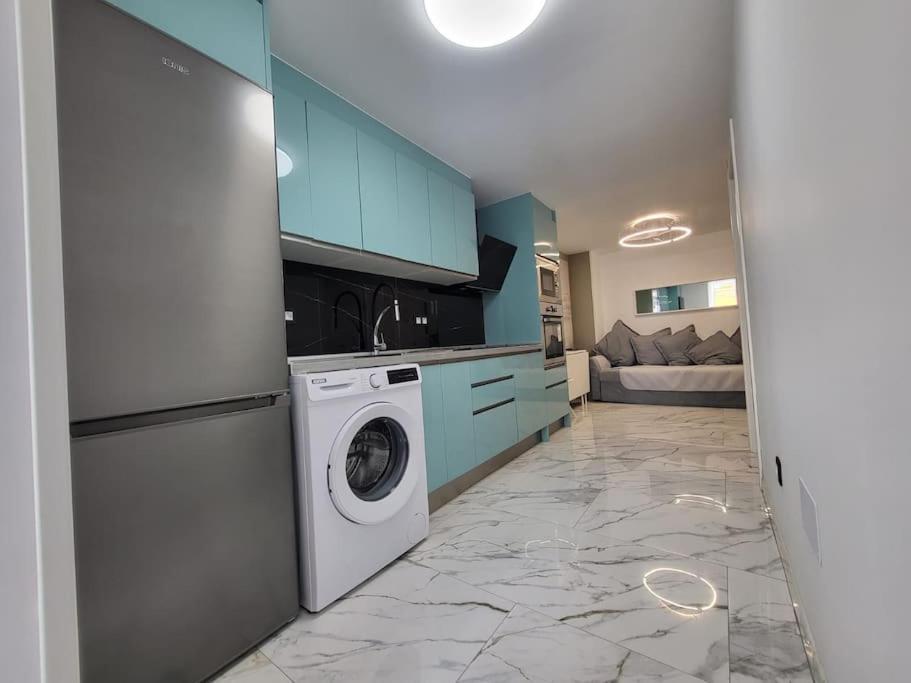 Las Canteras New 2 Bedrooms Flat At The Beach Parking Optional Las Palmas de Gran Canaria Ngoại thất bức ảnh