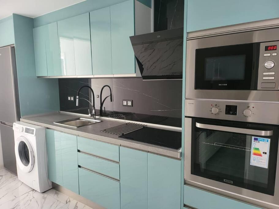 Las Canteras New 2 Bedrooms Flat At The Beach Parking Optional Las Palmas de Gran Canaria Ngoại thất bức ảnh